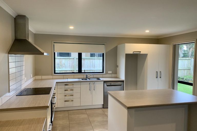 Photo of property in 13 Kennedy Lane, Hamilton East, Hamilton, 3216