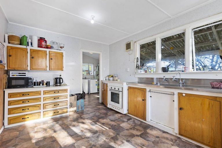 Photo of property in 64 Puriri Street, Hawera, 4610