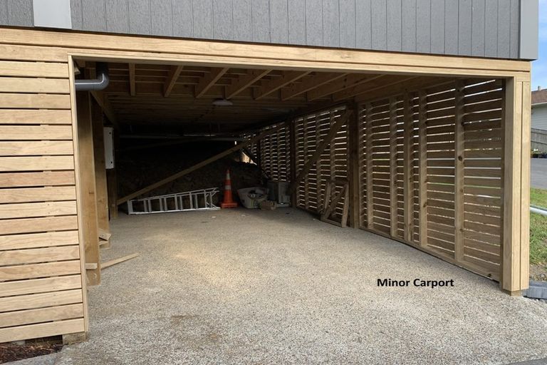 Photo of property in 6a Moffat Road, Red Beach, 0932