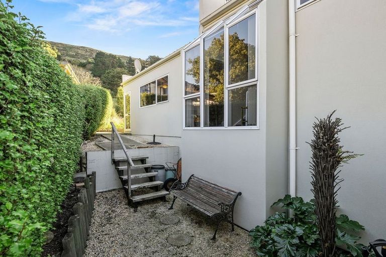 Photo of property in 9 Avoca Valley Road, Heathcote Valley, Christchurch, 8022