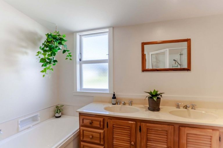 Photo of property in 39 Racecourse Road, Waipukurau, 4200