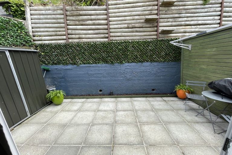 Photo of property in 4 Yale Road, Mount Cook, Wellington, 6021