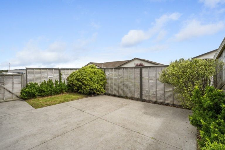 Photo of property in Waterview Estate, 84/4 Greystone Place, Omokoroa, 3114