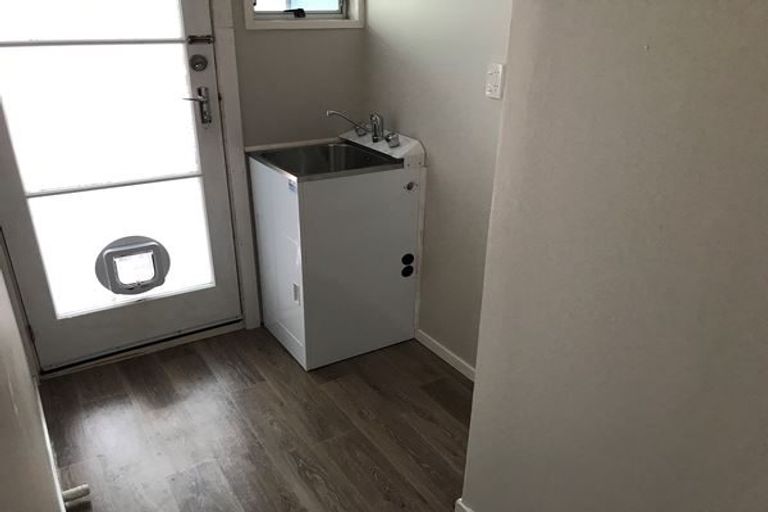 Photo of property in 1/45 Chipping Lane, Redwood, Christchurch, 8051