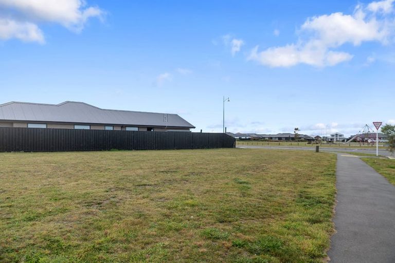 Photo of property in 13 Taupata Street, Kaiapoi, 7630