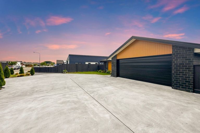 Photo of property in 8 Rahme Crescent, Kaiapoi, 7630