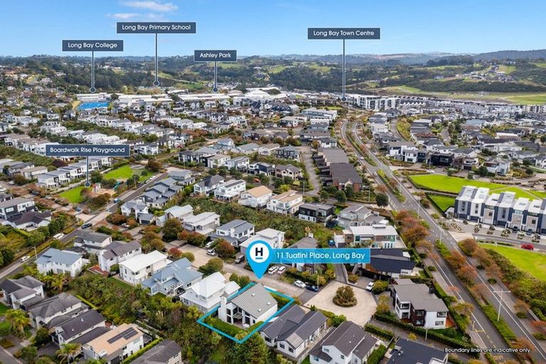Photo of property in 11 Tuatini Place, Long Bay, Auckland, 0630