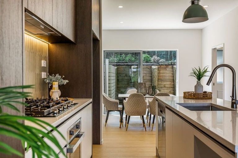 Photo of property in 35 Lawson Creek Street, Massey, Auckland, 0614