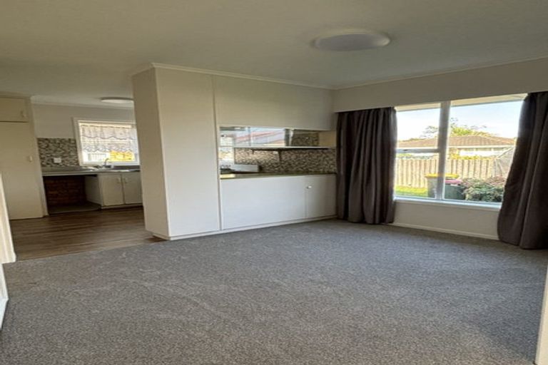 Photo of property in 2/35 Huia Road, Papatoetoe, Auckland, 2025
