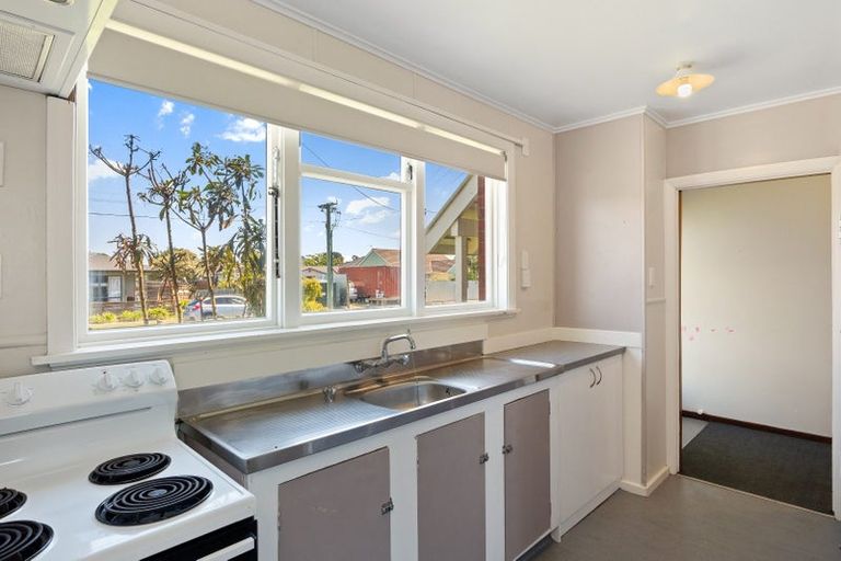 Photo of property in 3 Solent Place, Aranui, Christchurch, 8061