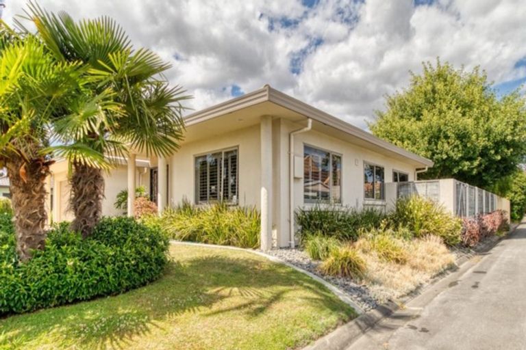 Photo of property in 17c Hetley Crescent, Taradale, Napier, 4112