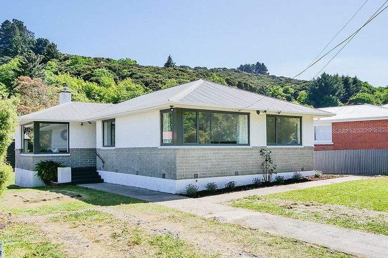 Photo of property in 111 Norwood Street, Normanby, Dunedin, 9010