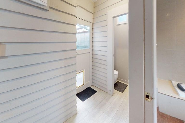 Photo of property in 201 Fitzherbert Avenue, West End, Palmerston North, 4410
