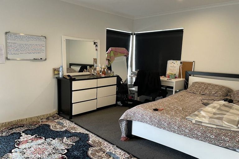 Photo of property in 16 Shortfin Place, Flat Bush, Auckland, 2019