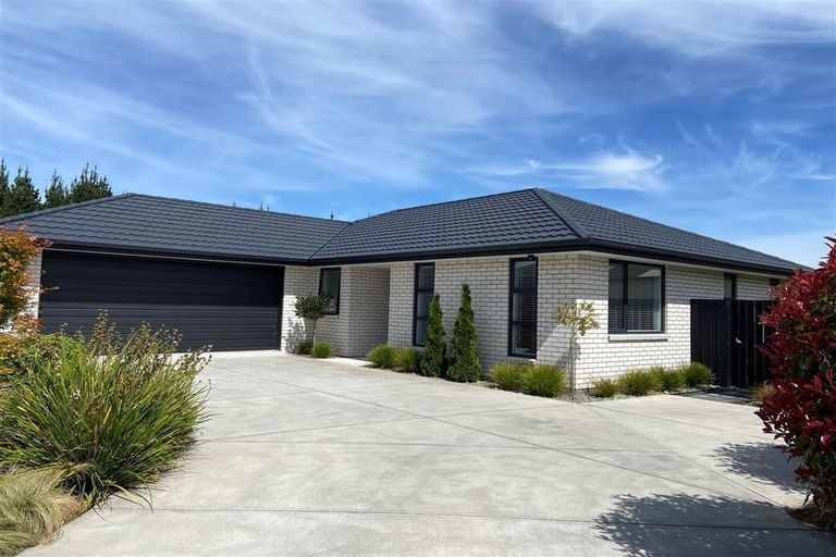 Photo of property in 5 Fairbairn Road, Rolleston, 7614