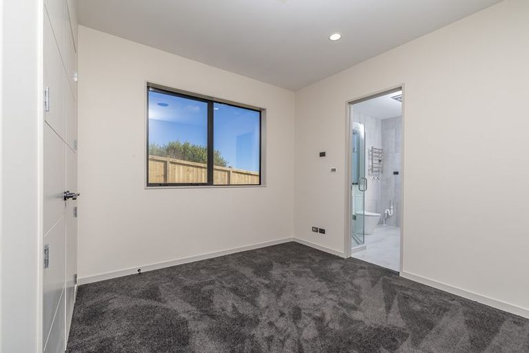 Photo of property in 13 Drover Close, Flat Bush, Auckland, 2019