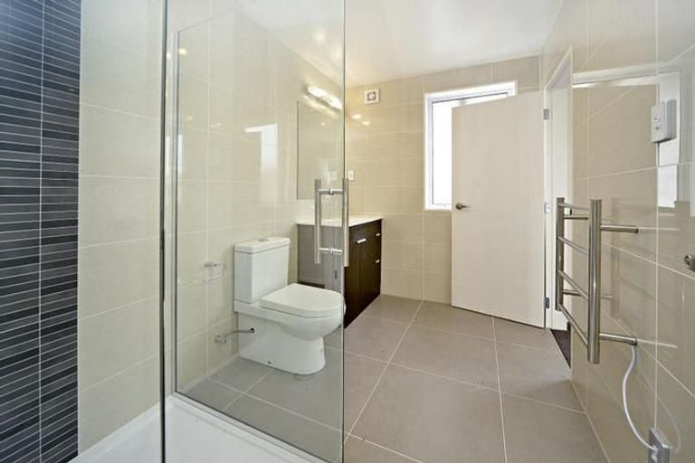 Photo of property in 68 Keri Vista Rise, Papakura, 2110