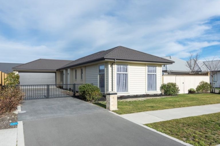 Photo of property in 8 Burford Way, Rolleston, 7615