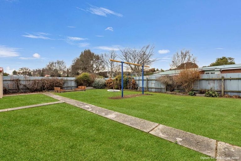 Photo of property in 20 Herbert Street, Gore, 9710