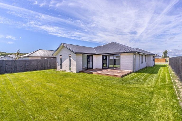 Photo of property in 4 Salkeld Place, Woodend, 7610