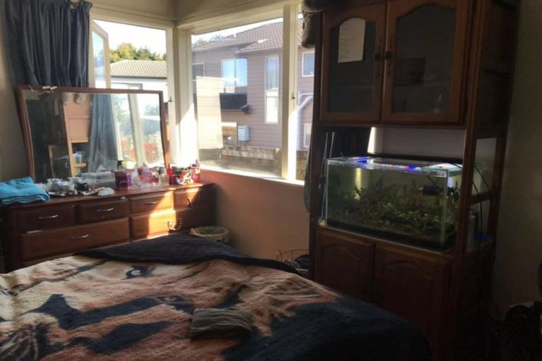 Photo of property in 1/36 Lyttelton Avenue, Forrest Hill, Auckland, 0620