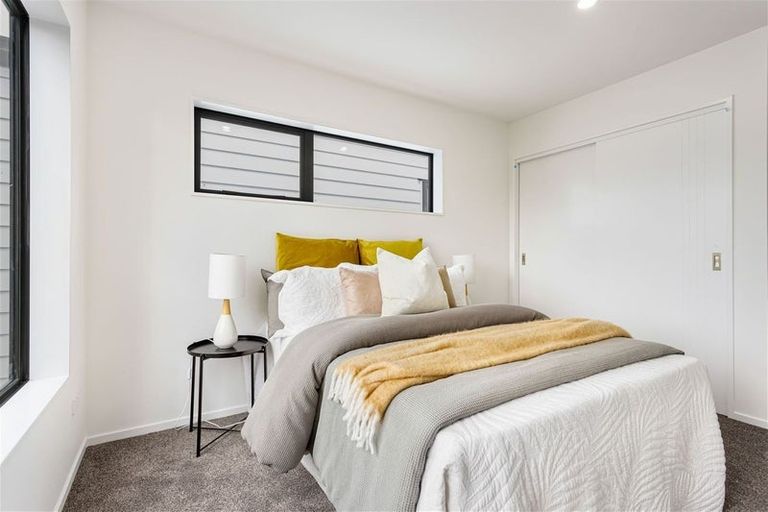 Photo of property in 4/20 Metcalfe Road, Ranui, Auckland, 0612