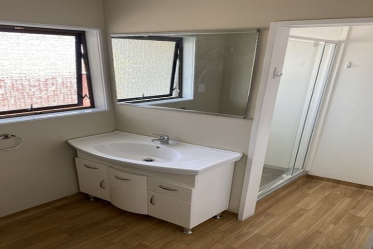 Photo of property in 411 Gloucester Street, Taradale, Napier, 4112