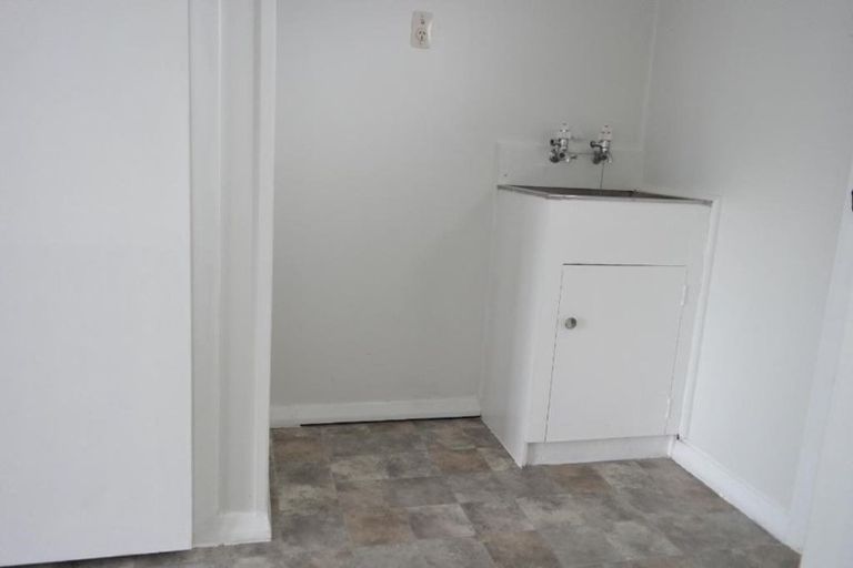 Photo of property in 8a Eltham Road, Blenheim, 7201