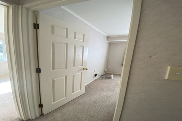 Photo of property in 24a Martin Jugum Lane, Ranui, Auckland, 0612
