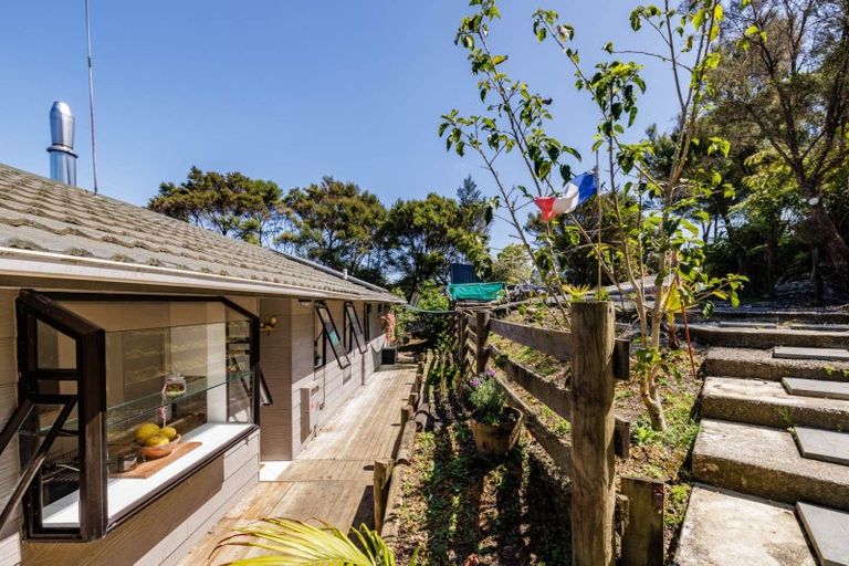 Photo of property in 23 Goffe Drive, Haruru, 0204