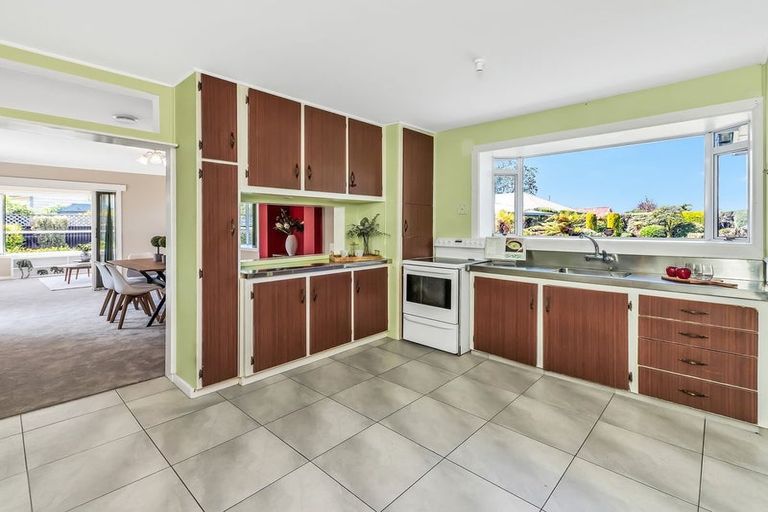 Photo of property in 33 Banks Avenue, Dallington, Christchurch, 8061