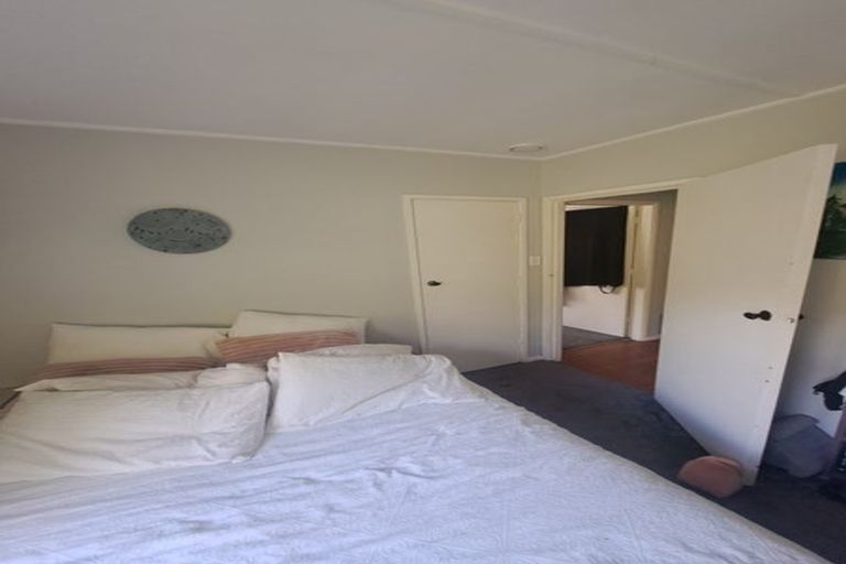 Photo of property in 11 Warwick Street, Wilton, Wellington, 6012