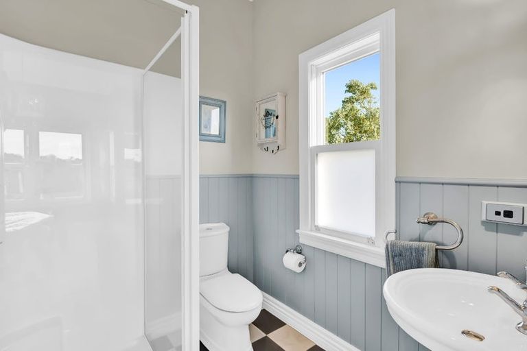 Photo of property in 47 Sandown Road, Te Horo Beach, Otaki, 5581