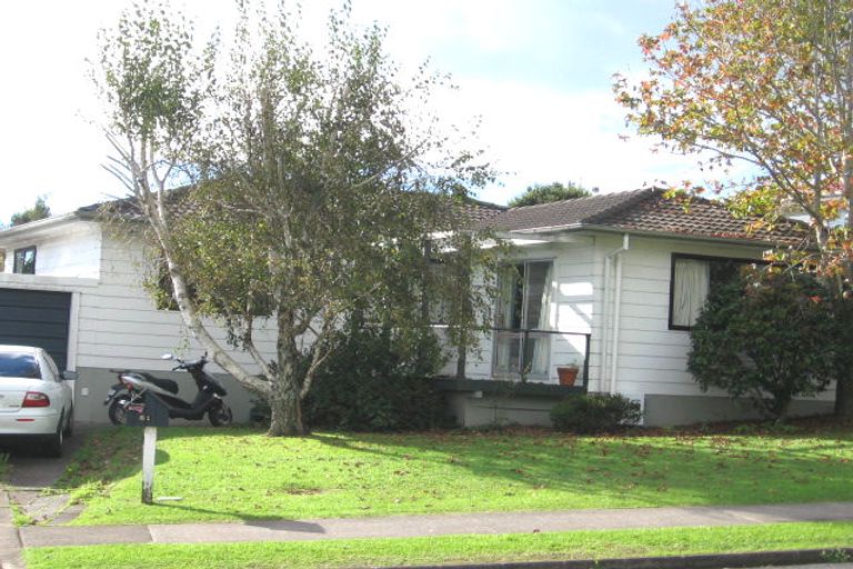 Photo of property in 61 Priestley Drive, Bucklands Beach, Auckland, 2014