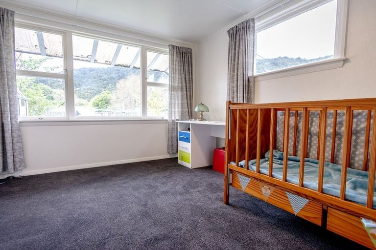 Photo of property in 73 Richmond Street, Cobden, Greymouth, 7802