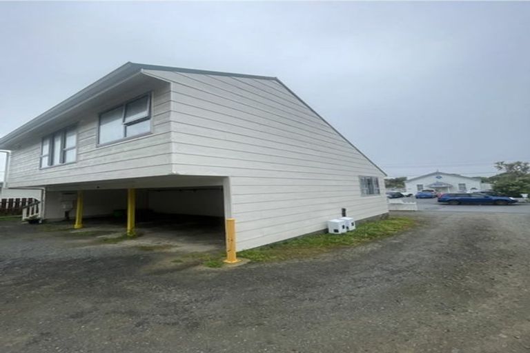 Photo of property in 26f2 Phillip Street, Johnsonville, Wellington, 6037