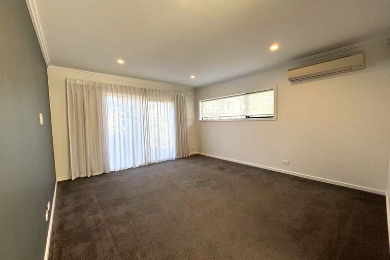 Photo of property in 38 Mapou Road, Hobsonville, Auckland, 0616