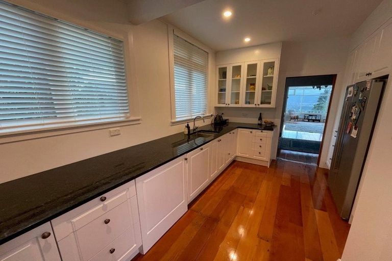 Photo of property in 74 Mitchell Street, Brooklyn, Wellington, 6021