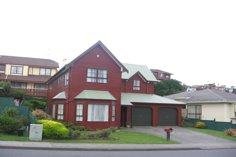 Photo of property in 74 Cortina Avenue, Johnsonville, Wellington, 6037