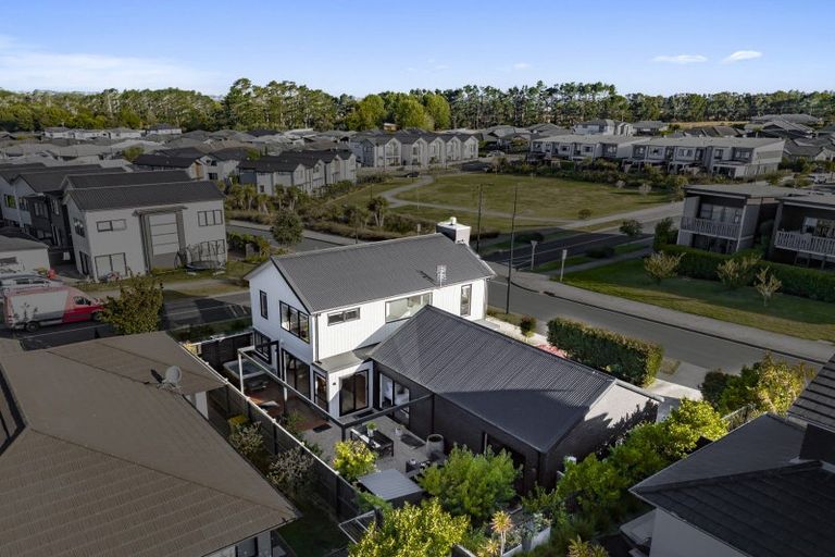 Photo of property in 3 Podgora Avenue, Kumeu, 0810