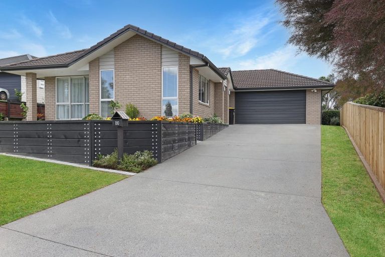 Photo of property in 100 Rosehearty Place, Te Awamutu, 3800