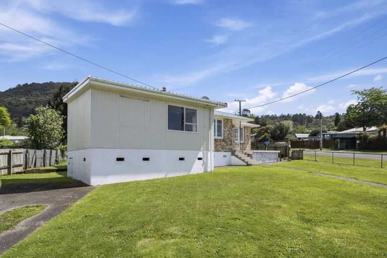 Photo of property in 1 Leslie Avenue, Western Heights, Rotorua, 3015