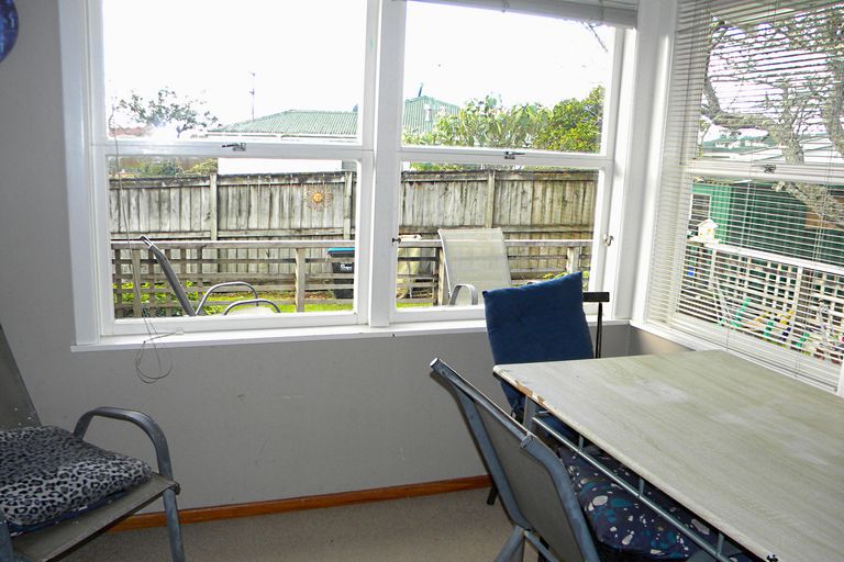 Photo of property in 241 Brady Street, Te Awamutu, 3800