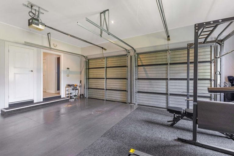 Photo of property in 6 Carlton Avenue, Palmerston North, 4414