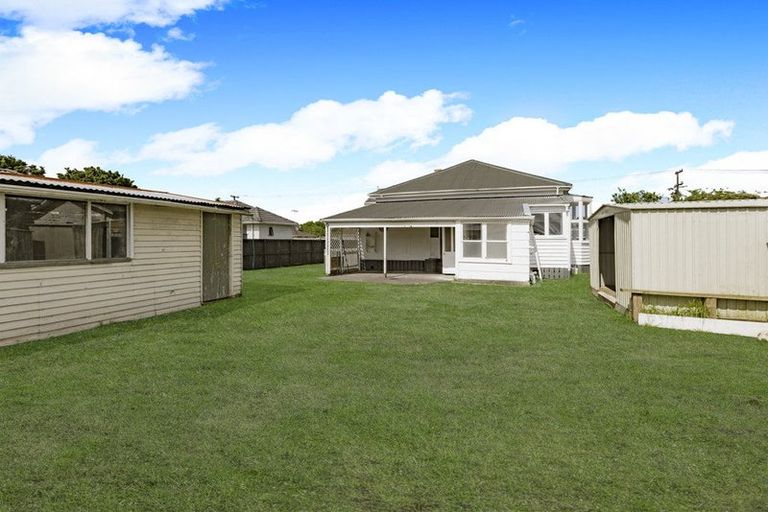 Photo of property in 32 Hunua Road, Papakura, 2110