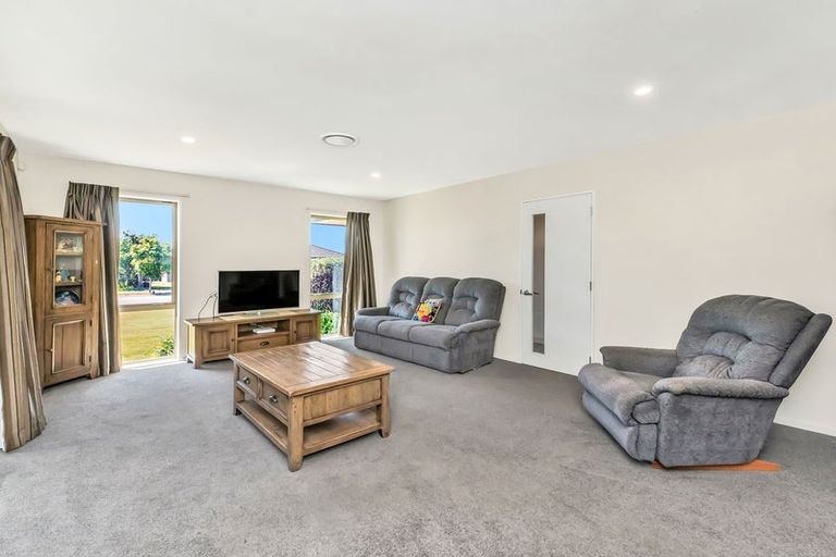 Photo of property in 21 Lignite Drive, Rolleston, 7614