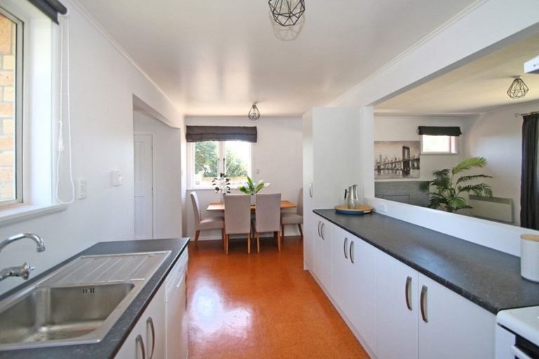 Photo of property in 68 Grandview Road, Nawton, Hamilton, 3200