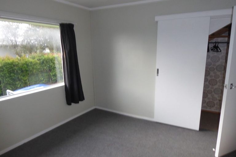 Photo of property in 3/14 Craigbank Avenue, New Lynn, Auckland, 0600