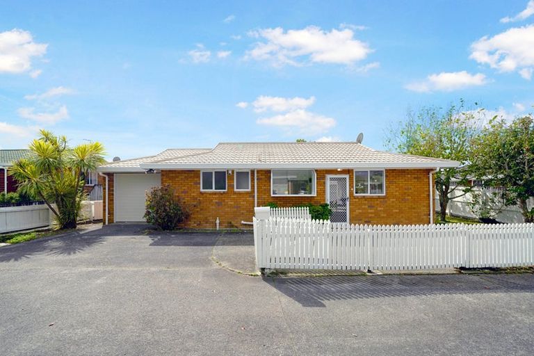 Photo of property in 110c Metcalfe Road, Ranui, Auckland, 0612
