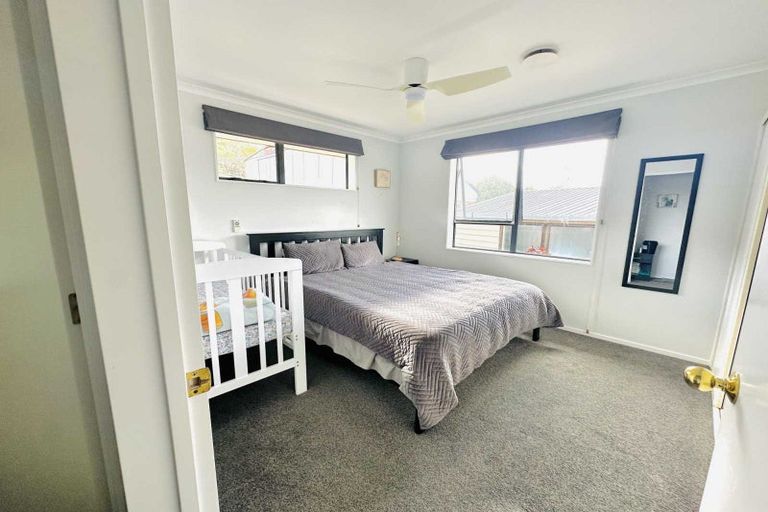 Photo of property in 3a Lloyd Drive, Nawton, Hamilton, 3200